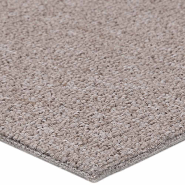 Heller Teppichboden mit Schlingenoberfläche in Beige, der in verschiedenen Breiten erhältlich ist. Der Preis beträgt 7,99 € pro Quadratmeter, inklusive MwSt.